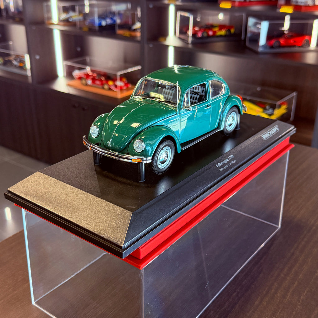 Volkswagen 1200 1983 Green 1:18 Scale by Minichamps
