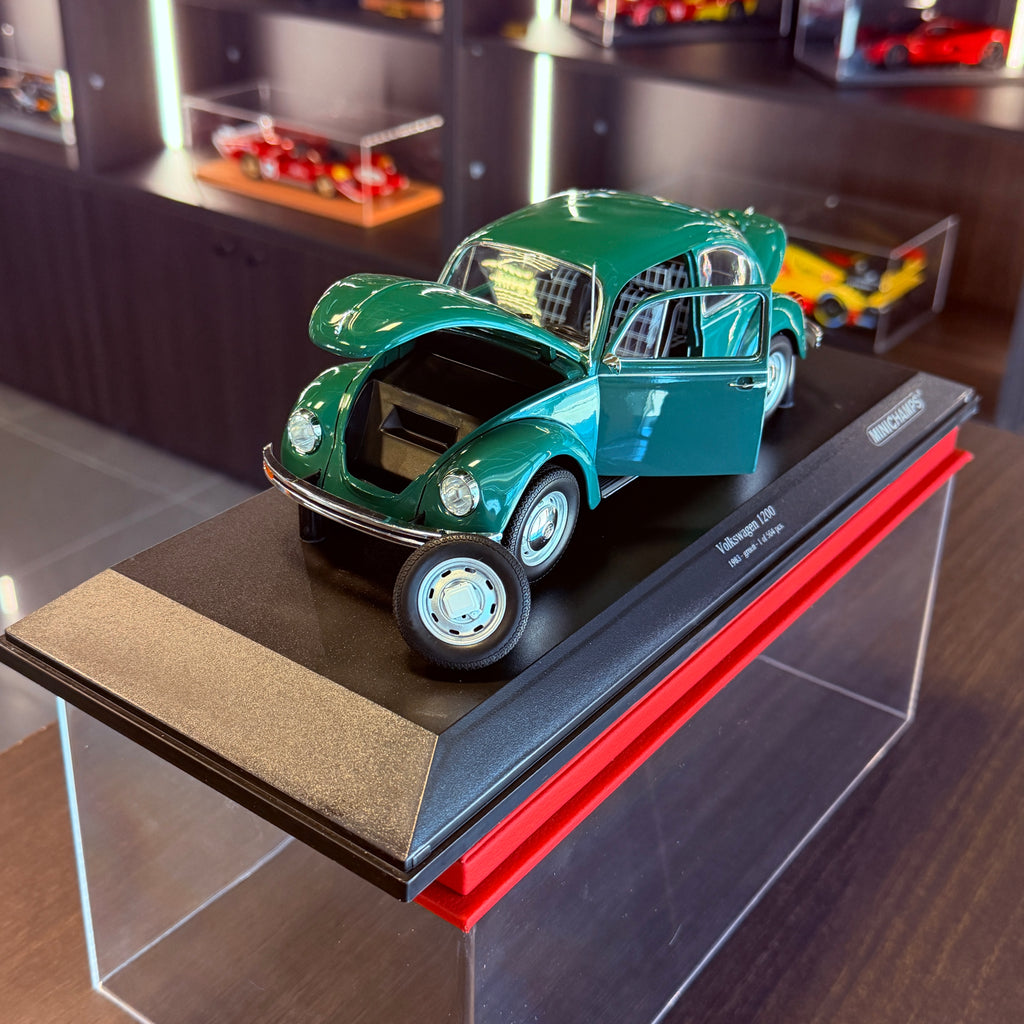 Volkswagen 1200 1983 Green 1:18 Scale by Minichamps