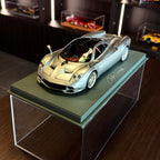 Pagani Huayra Codalunga gri Montecarlo semimat, 1:18, cu vitrină de prezentare, de BBR – ediție limitată la 100 de bucăți