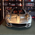 Pagani Huayra Codalunga gri Montecarlo semimat, 1:18, cu vitrină de prezentare, de BBR – ediție limitată la 100 de bucăți