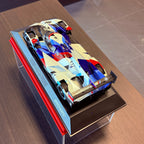 Prezentace vozu BMW M Hybrid V8 2023 v měřítku 1:18 od společnosti Minichamps