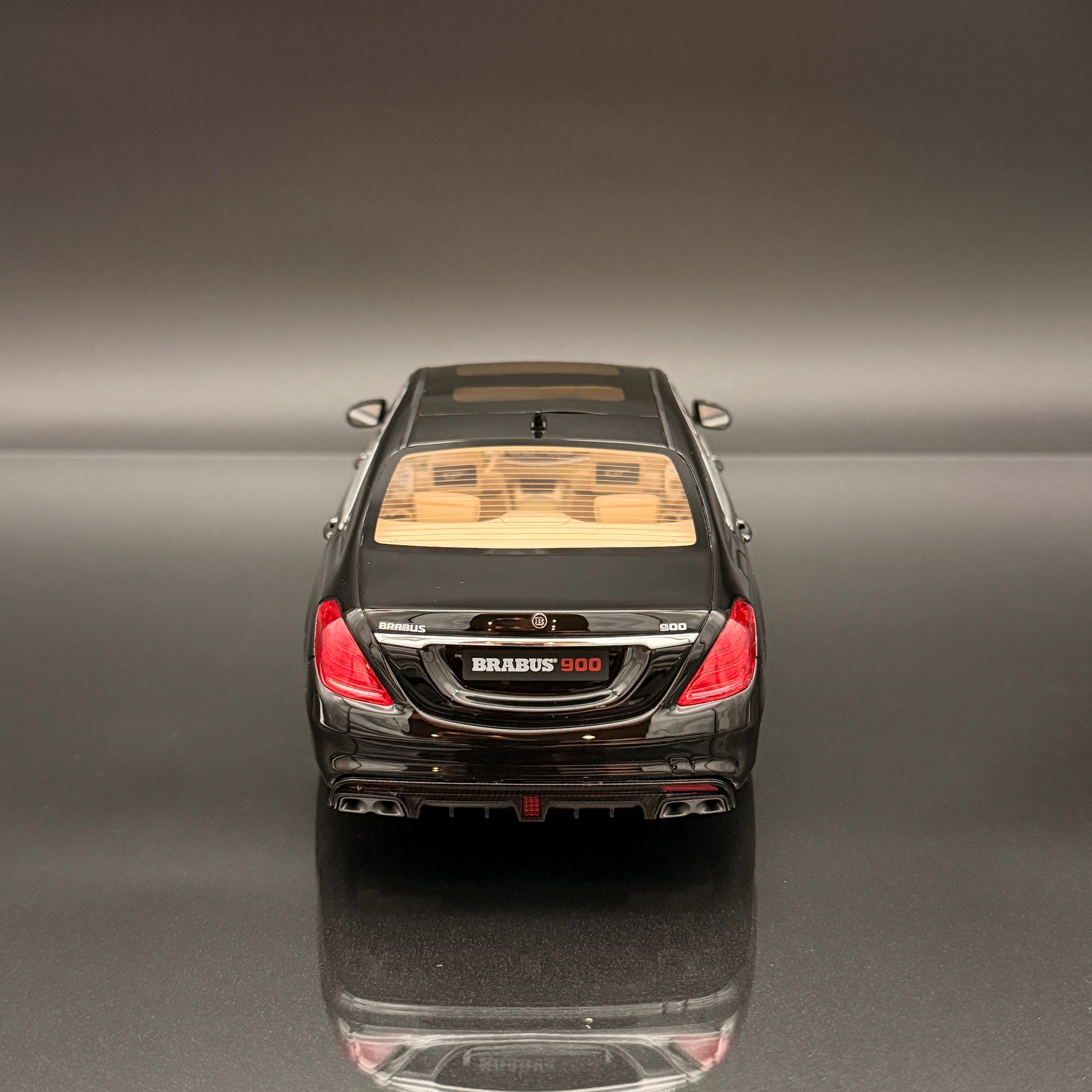Brabus Rocket 900 Black 1:18 GT Spirit GT172 Limited Edition Luxury Model Car Collectible
