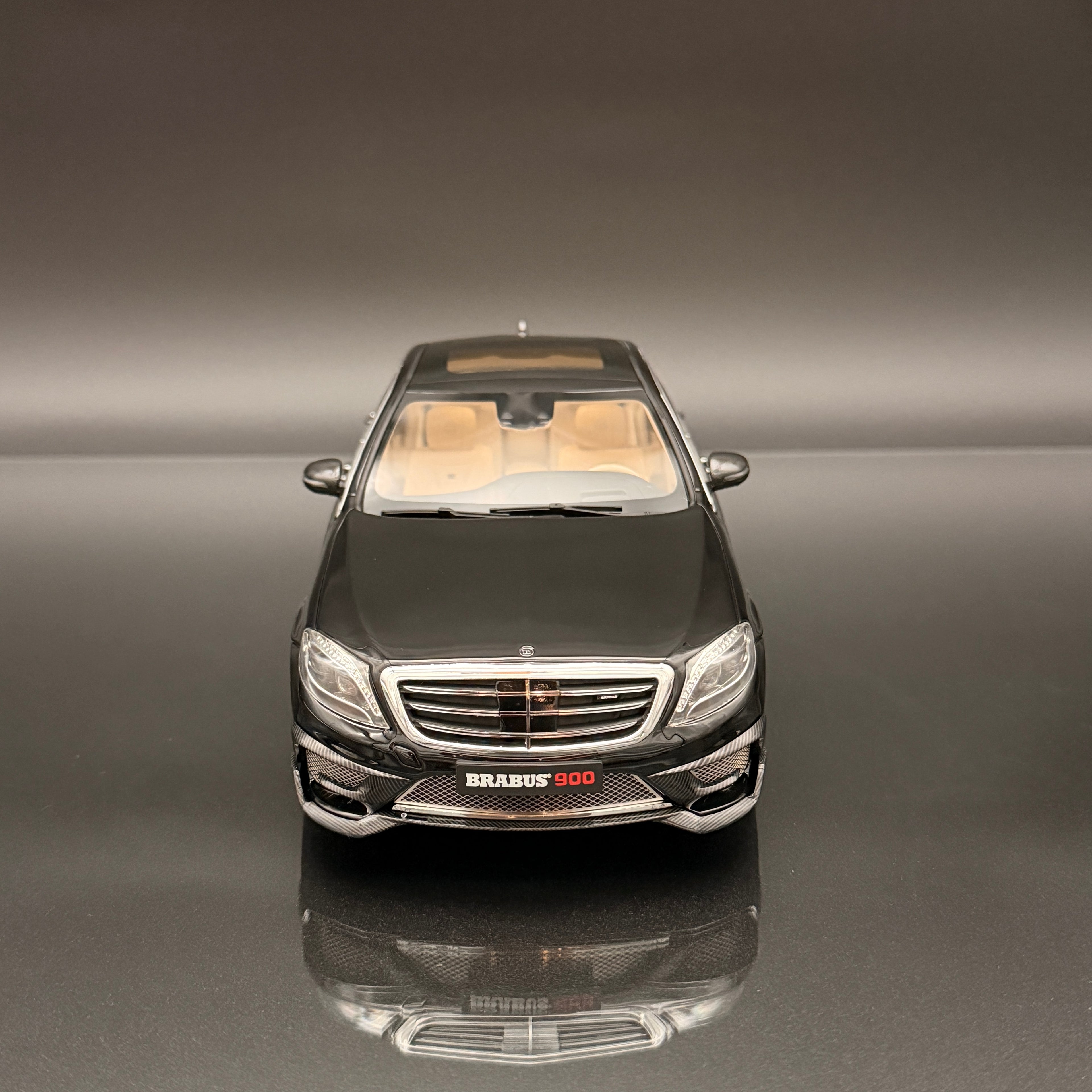 Brabus Rocket 900 Black 1:18 GT Spirit GT172 Limited Edition Luxury Model Car Collectible
