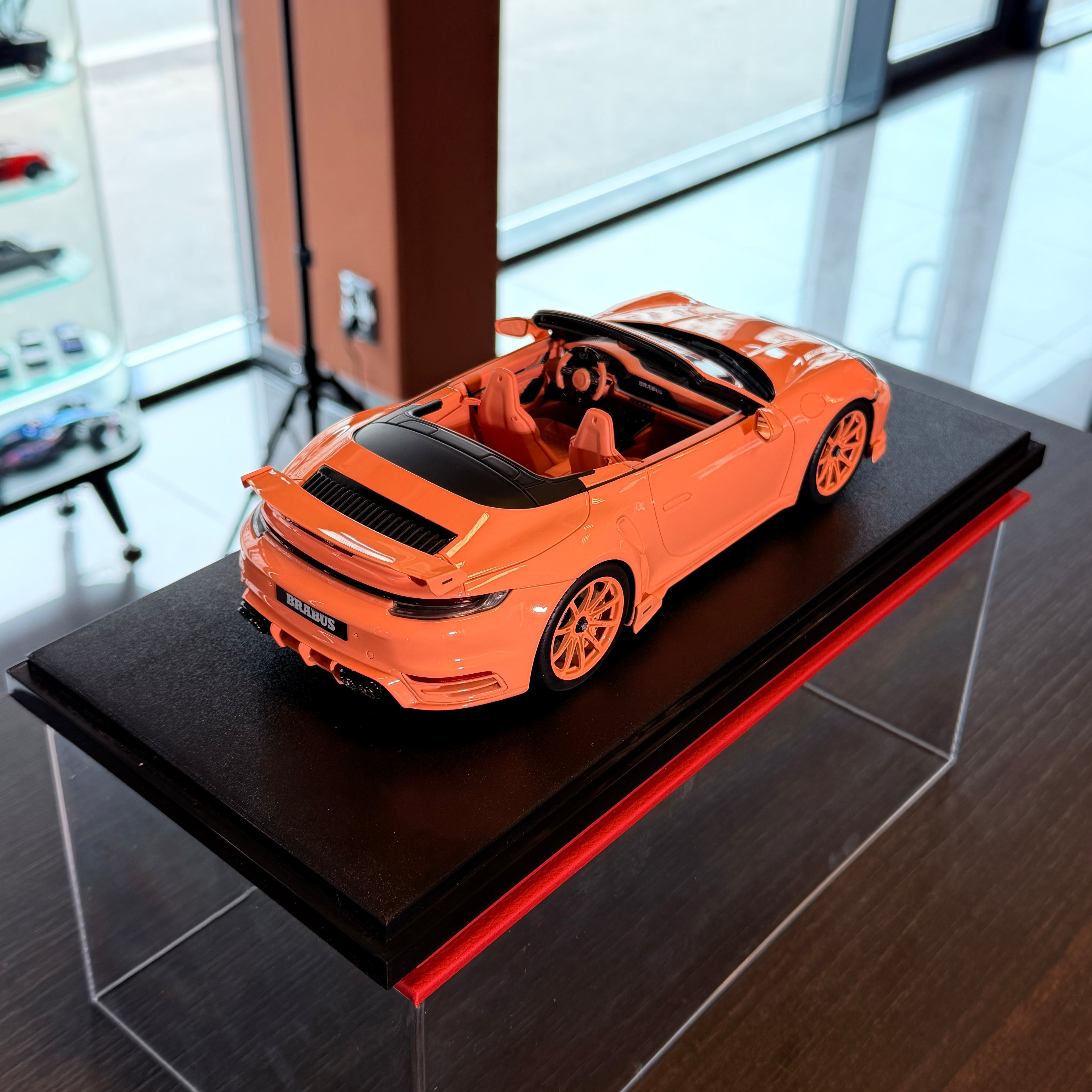Porsche BRABUS 911 Turbo S – 1:18 mastelio modelinis automobilis nuo GT Spirit