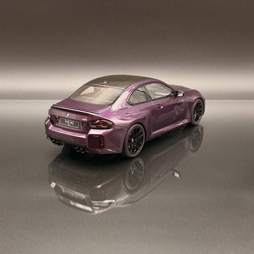 Modellauto GT Spirit 1/18 BMW M2 Twilight Purple 2023