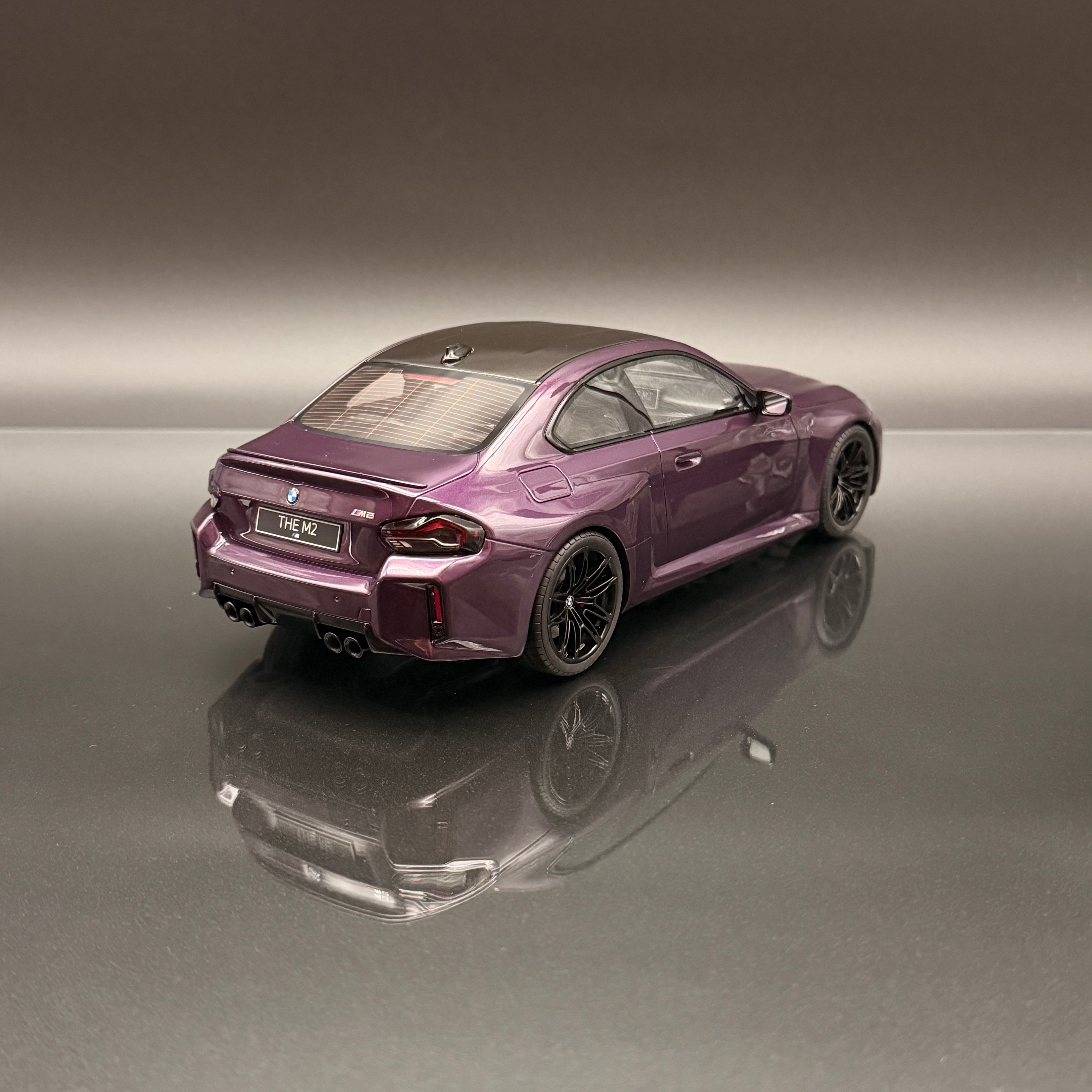 Modellauto GT Spirit 1/18 BMW M2 Twilight Purple 2023