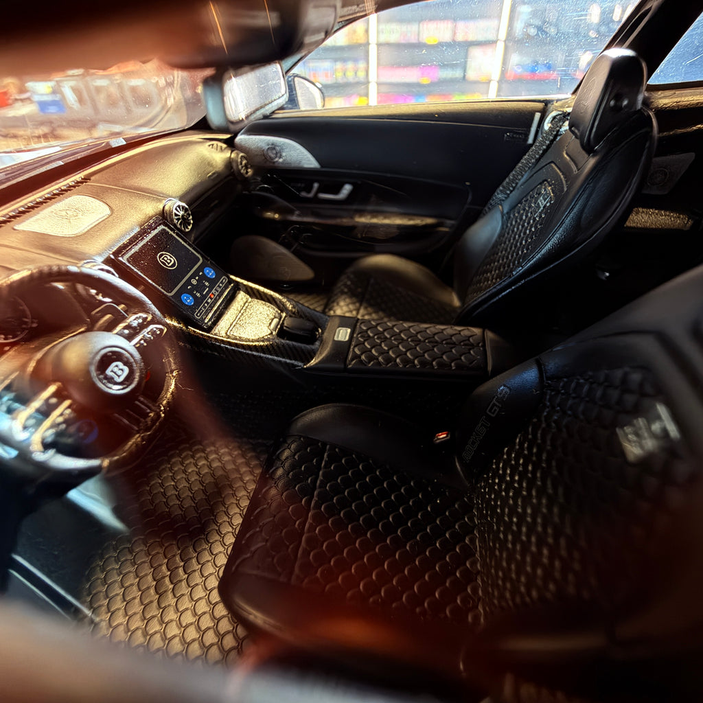 BRABUS ROCKET GTS – 1:18 mastelio automobilio modelis, pagamintas GT Spirit