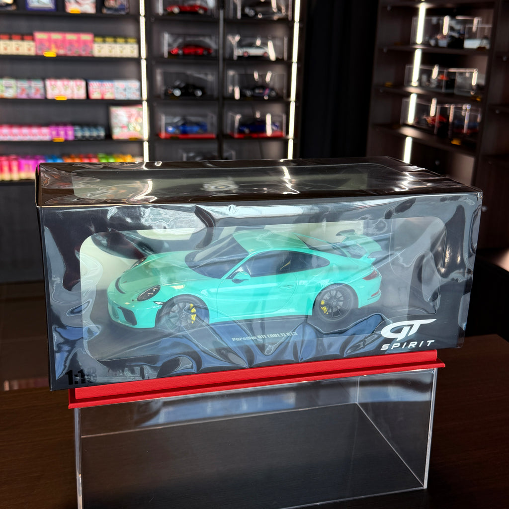 Porsche 911 (991.1) GT3 – model auta v mierke 1:18 od GT Spirit