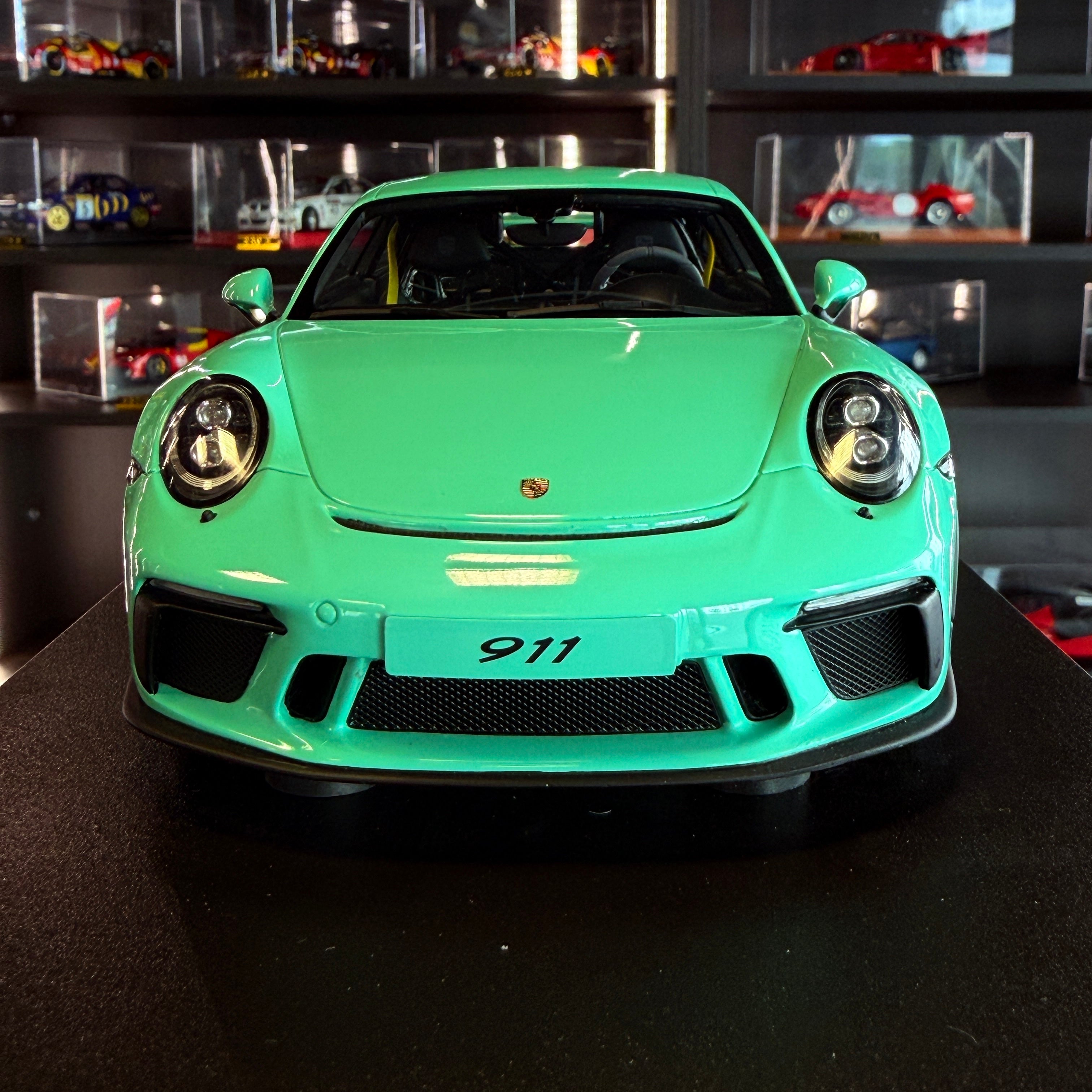 Porsche 911 (991.1) GT3 – 1:18 mastelio modelinis automobilis nuo GT Spirit
