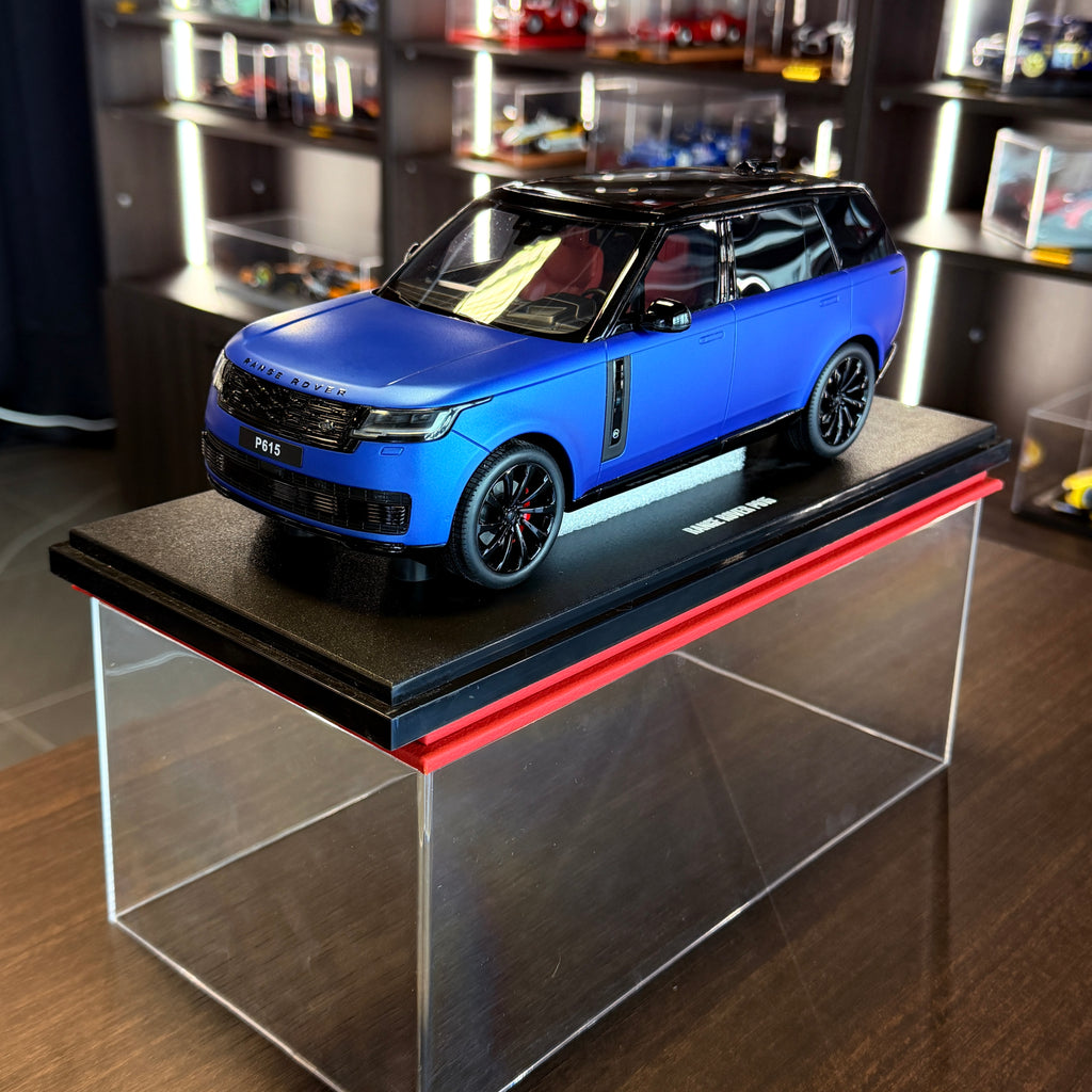 Range Rover P615 – 1:18 Scale Model Car by GT Spirit