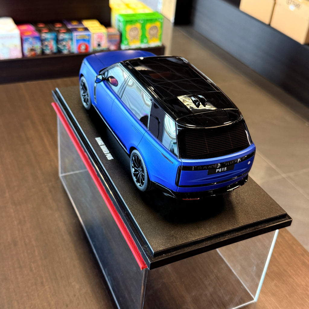 Range Rover P615 – 1:18 Scale Model Car by GT Spirit
