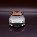 1/18 GT Spirit GT945 Aston Martin DB12 Volante Cabrio Aluminite Silber 2023