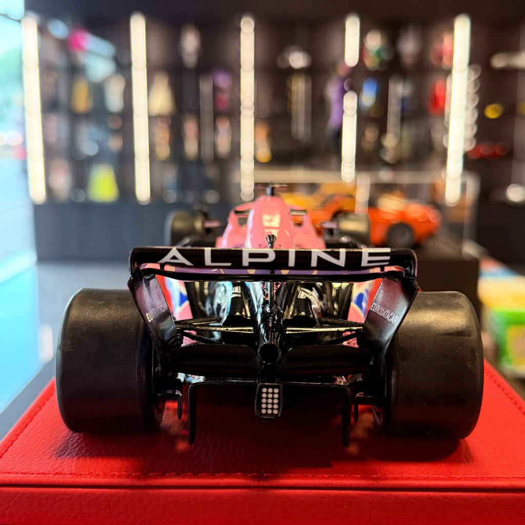 Alpine A523 prezentační verze Pink Edition 1:18 od Solido