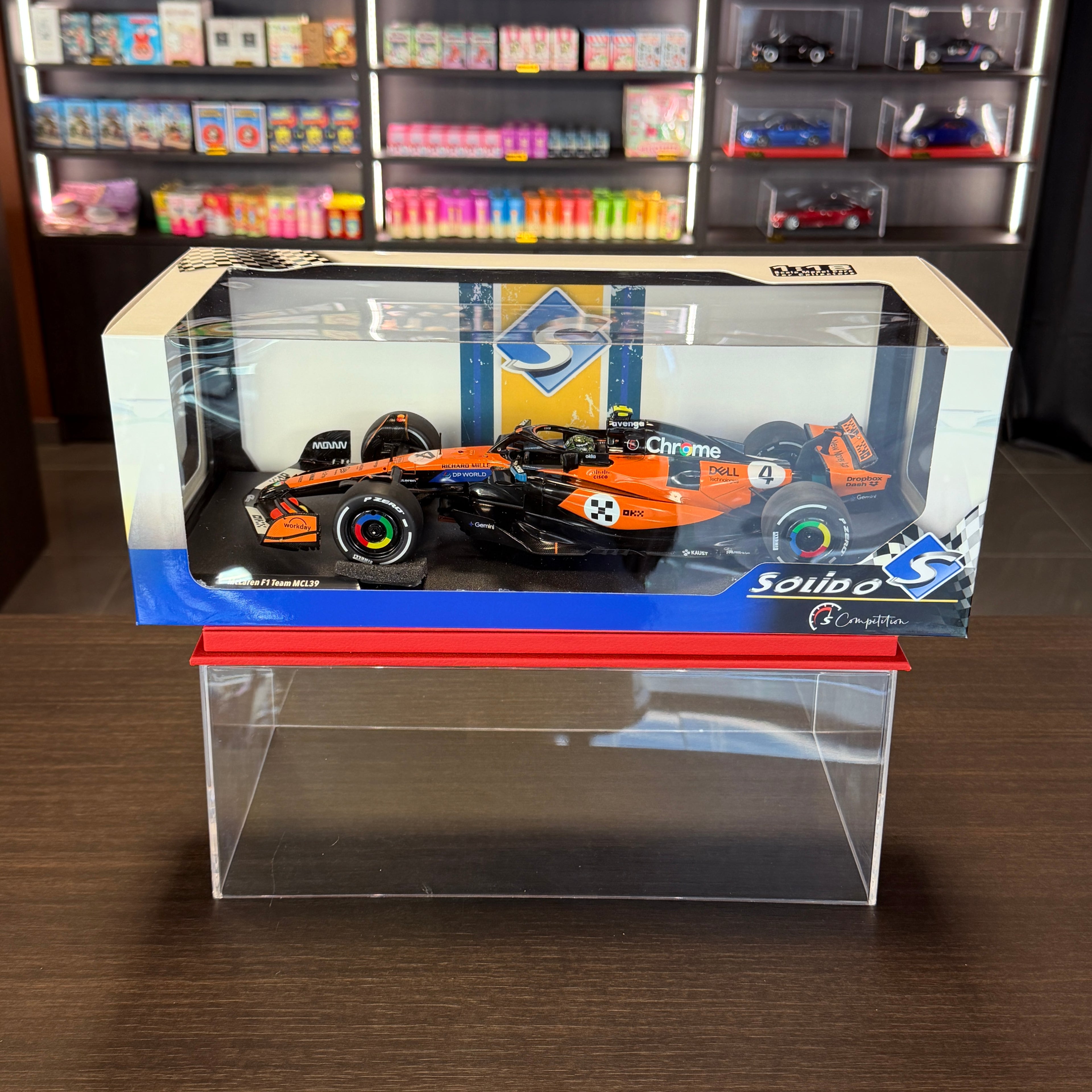 McLaren MCL39 č. 4 Lando Norris Monaco GP 2025 v měřítku 1:18 od Solido