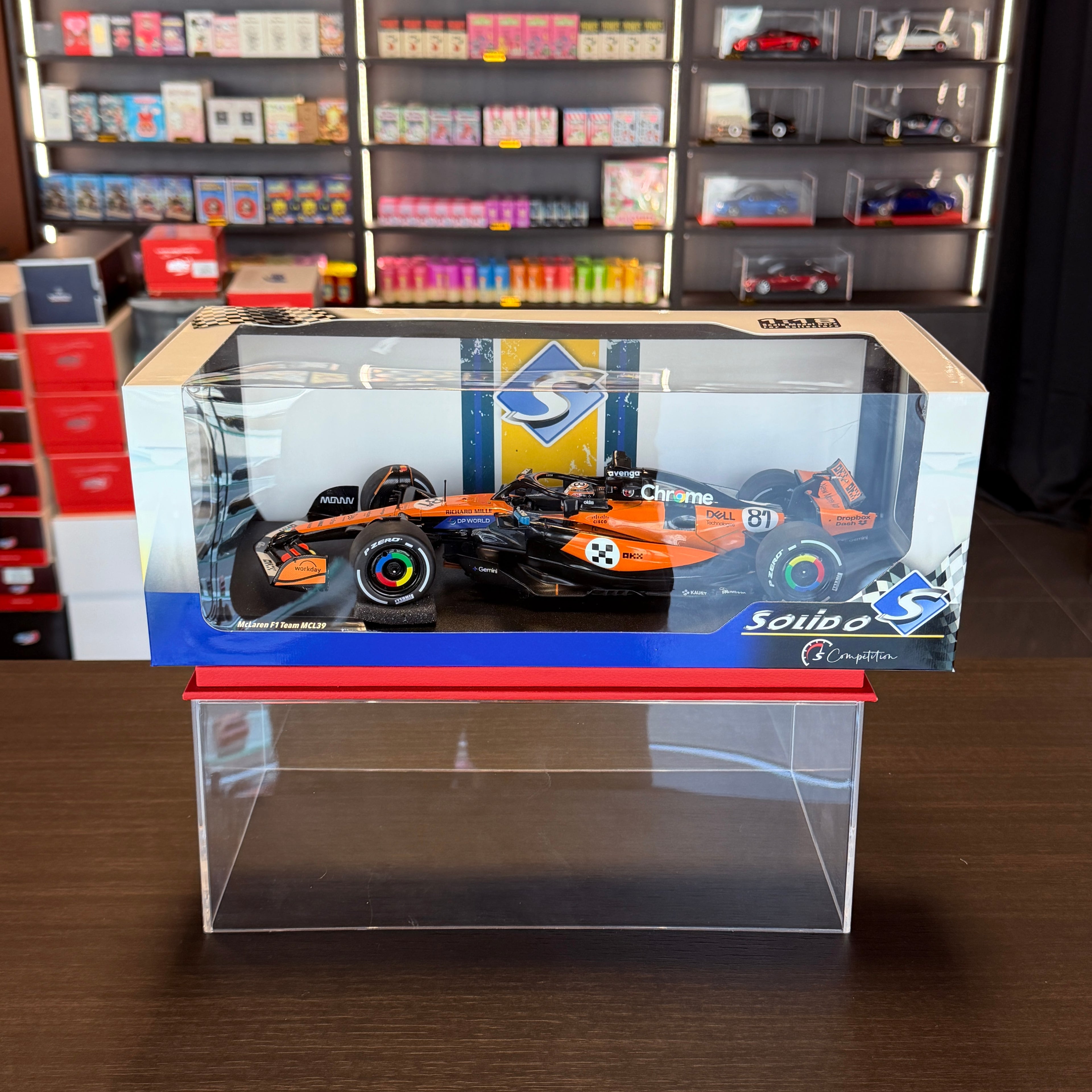McLaren MCL39 č. 81 Oscar Piastri Monaco GP 2025 1:18 od Solido