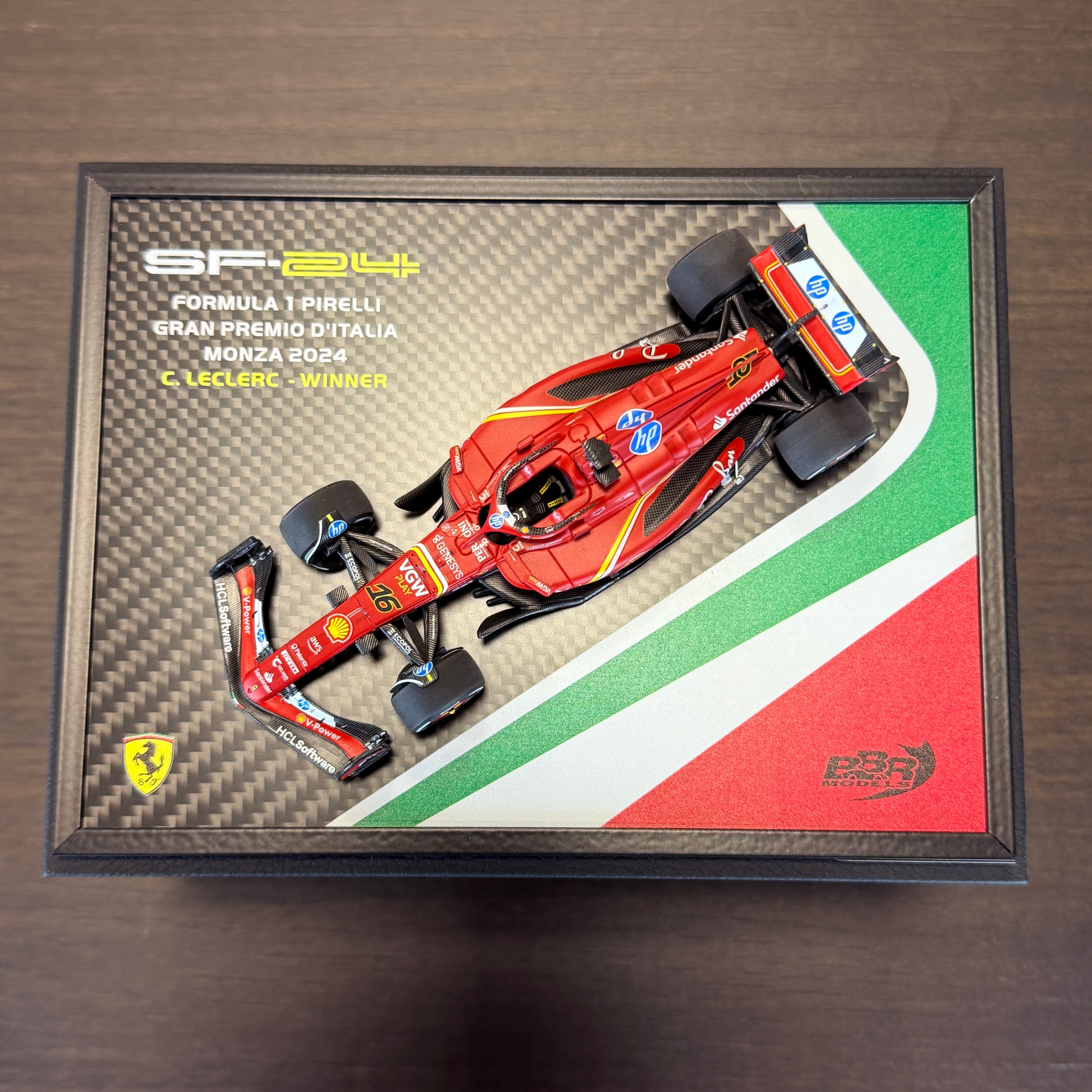 „Ferrari SF-24“ 2024 m. Monzos Grand Prix nugalėtojas Charles’is Leclerc’as, 1:43 mastelio, BBR Models (ribotas leidimas, 102 vnt.)