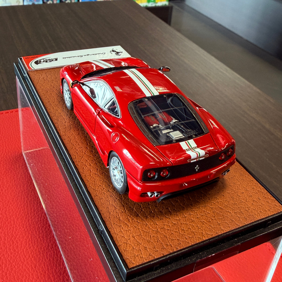Ferrari 360 Challenge Stradale Rosso Corsa s talianskym pruhom 1:43 BBR, limitovaná edícia 189 kusov