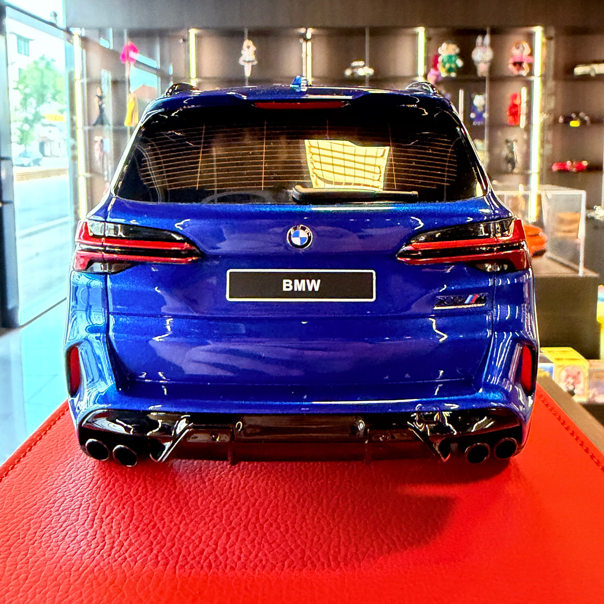BMW X5 M Competition 1:18 by GT Spirit