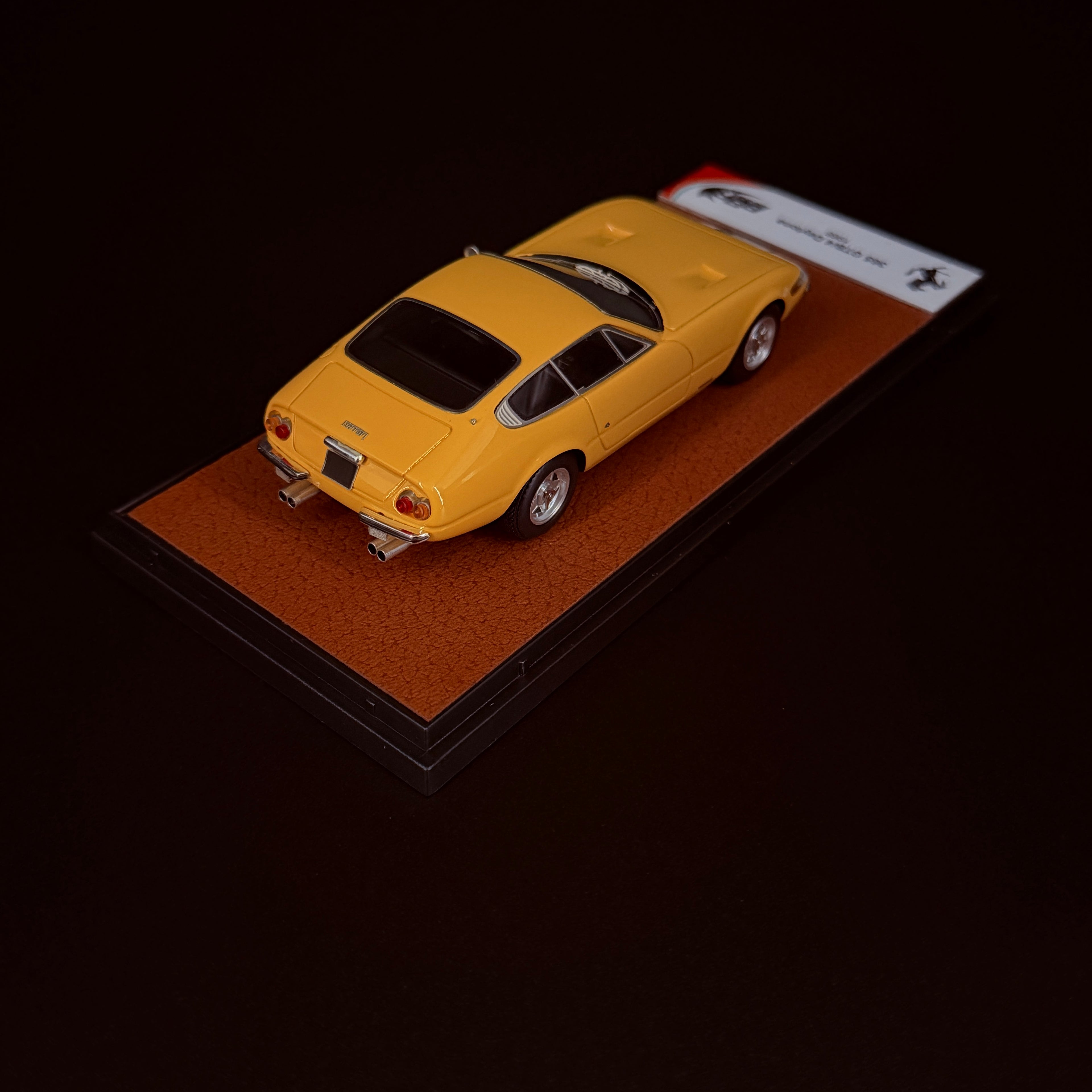 Modellauto BBR Models 1/43 Ferrari 365 GTB/4 Daytona Giallo Modena 1968