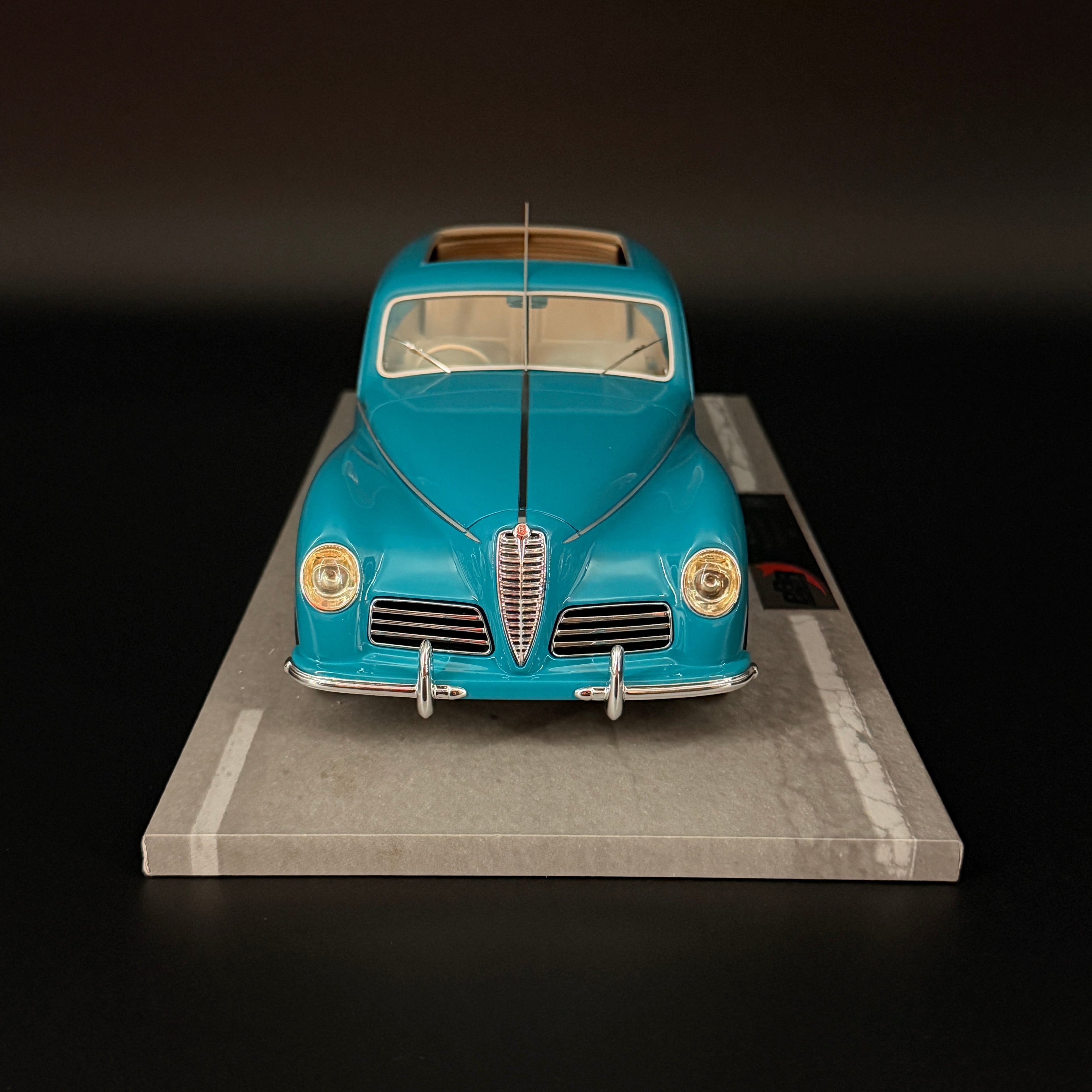 1/18 BBR-MODELS - ALFA ROMEO - 6C 2500 FRECCIA D'ORO OPEN ROOF 1949