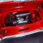 BMW 700 Sport Coupé – Spanisch Rot 1:18 Maßstab von AUTOart Millennium