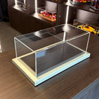 Atlantic Dieppe Carbon 1:18 acrylic display case – front view