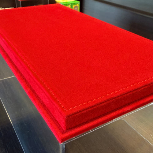 BBR display case for 1:18 scale models with red Alcantara base – three-quarter view
