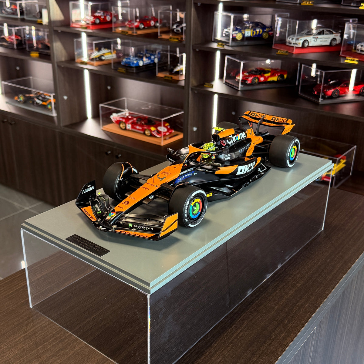 McLaren MCL38 #4 Lando Norris 1:12 by Spark – original packaging