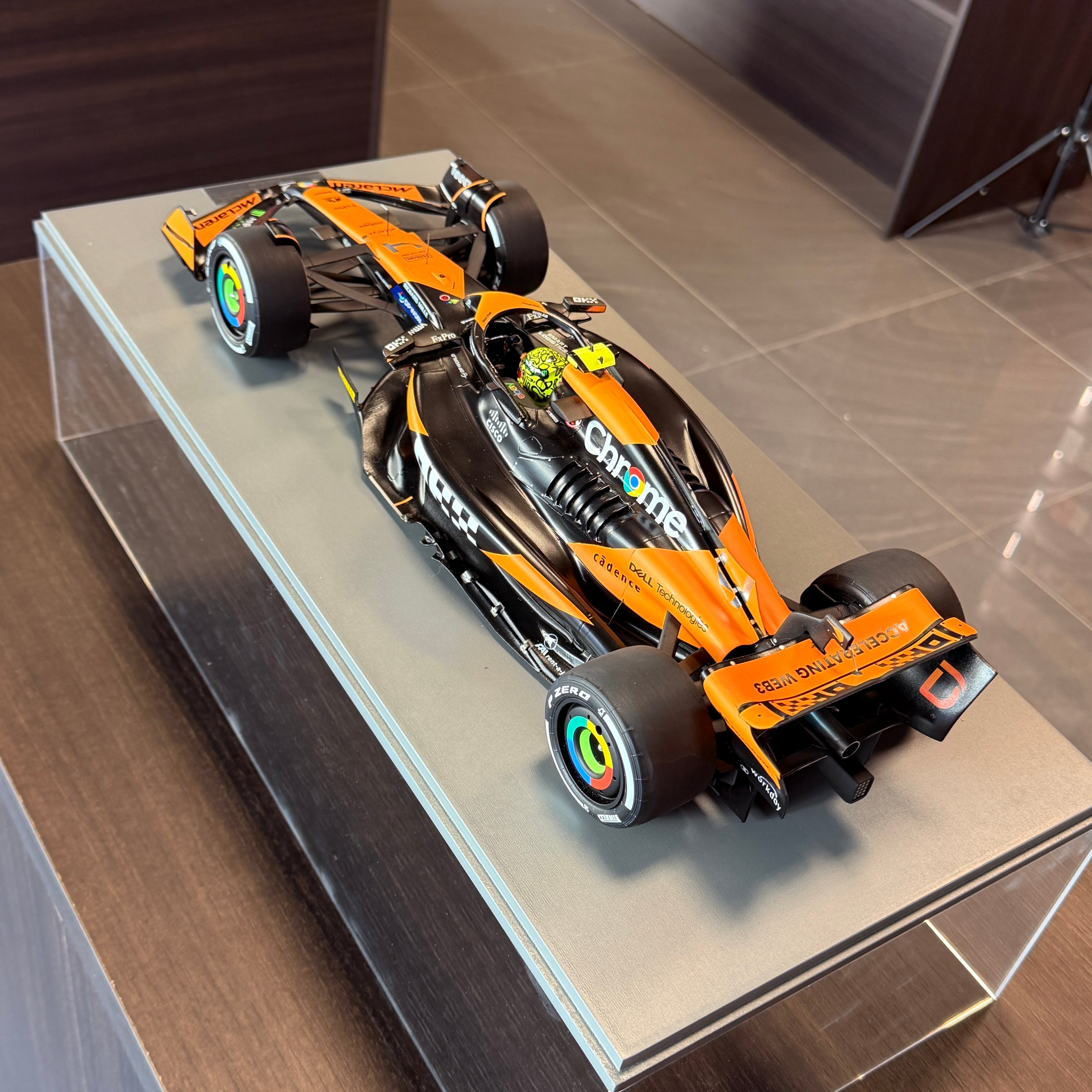 McLaren MCL38 #4 Lando Norris 1:12 by Spark – top view
