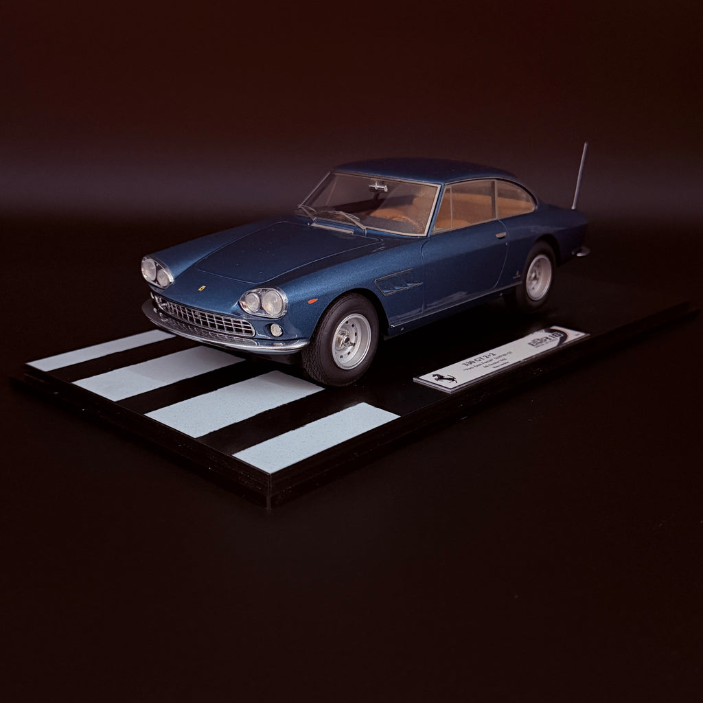 1/18 Ferrari 330 GT 2+2 Regenversion, Enzo Ferrari