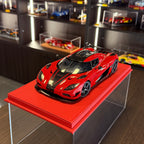 Koenigsegg Agera RS Chilli Red / Carbon Black 1:18 by AUTOart – front three-quarter view