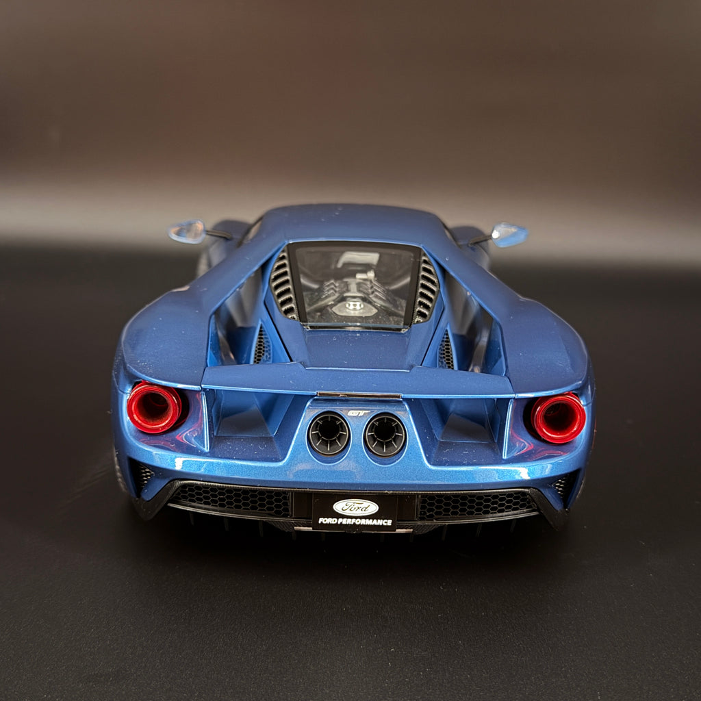 Ford GT 2017 – Liquid Blue Maßstab 1:12 von AUTOart