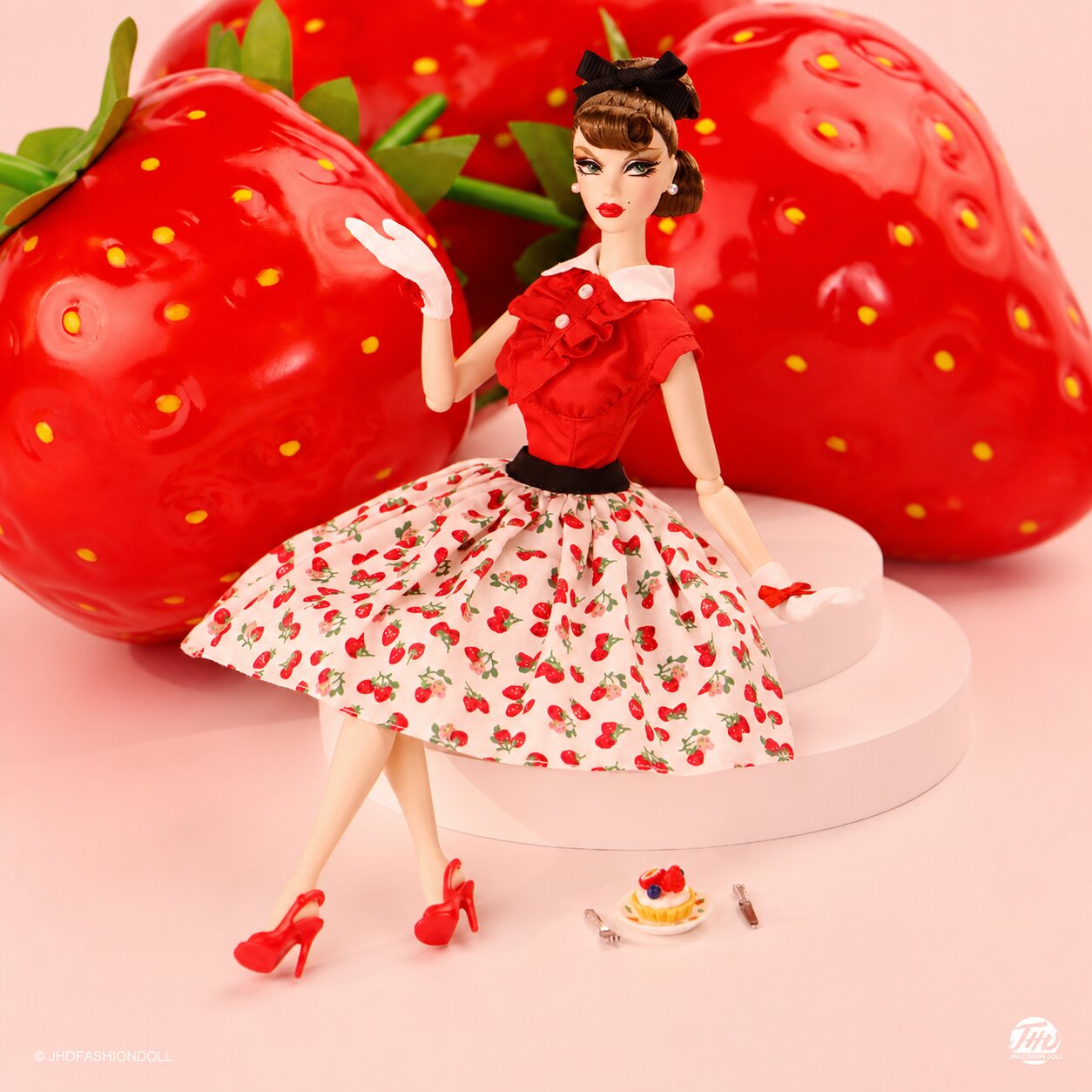 Mary Macy Valley of the Dolls: Strawberry Pie Gloria 2026