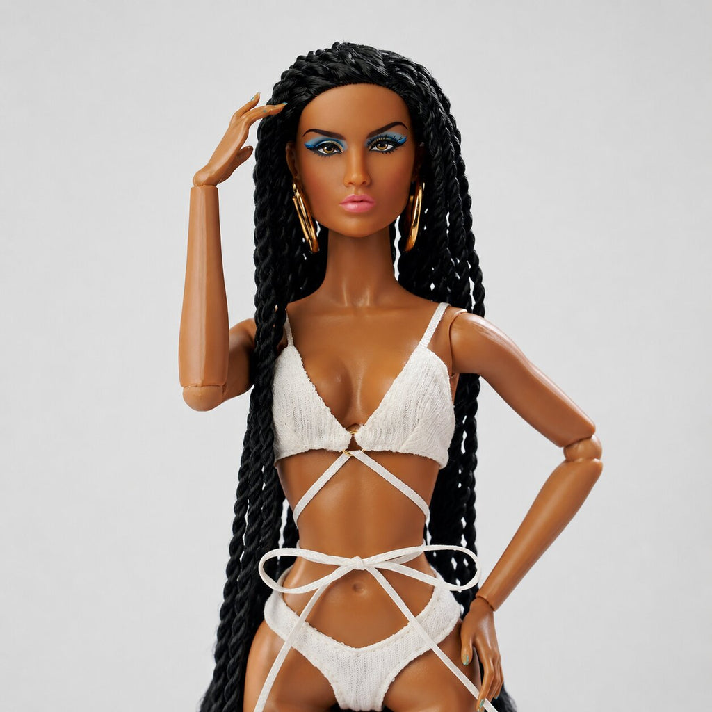 Meteor Collection: Amirah Majeed Pose Like An Egyptian Basic Doll 2023