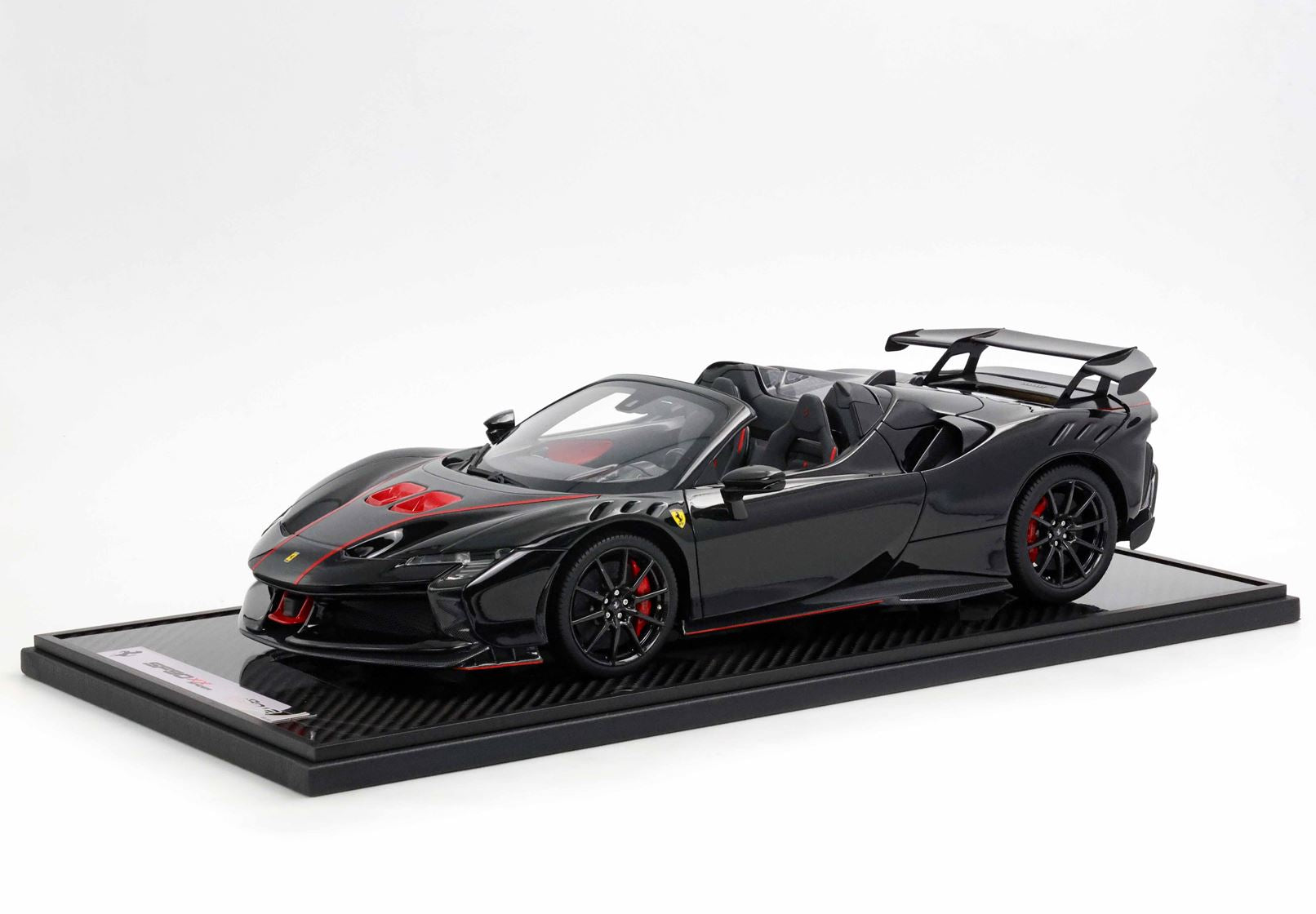 BBR-Models 1/12 Ferrari Sf90 XX Stradale Spider 2024 Rot Carbon Schwarz BBR1221D