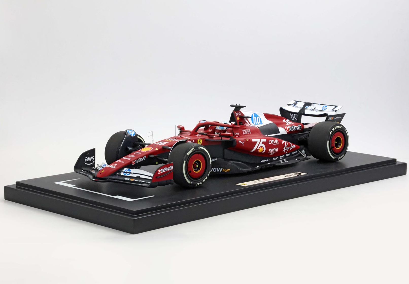 Ferrari SF-25, Gran Premio di Monaco 2025, livrea Shell per i 75 anni, Charles Leclerc, scala 1:12 con teca espositiva, di BBR Models