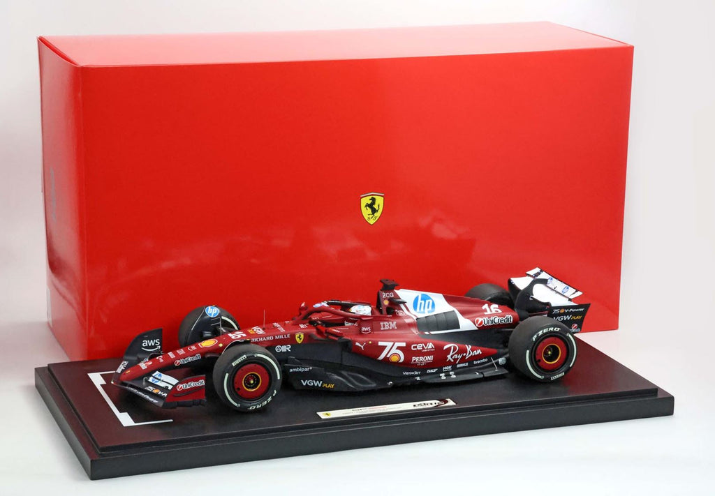 Ferrari SF-25, 2025 m. Monako Grand Prix, 75 metų „Shell“ apipavidalinimas, Charles Leclerc, 1:12 mastelio, su vitrina, BBR Models