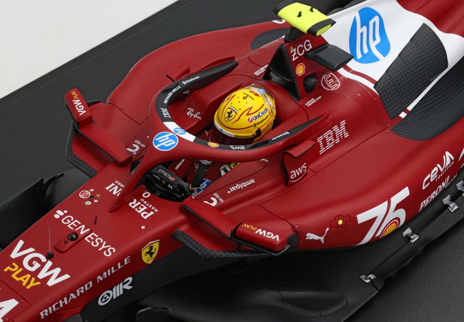 Ferrari SF-25 Gran Premio di Monaco 2025 livrea Shell per i 75 anni, Lewis Hamilton, edizione limitata in scala 1:12 con teca espositiva di BBR Models