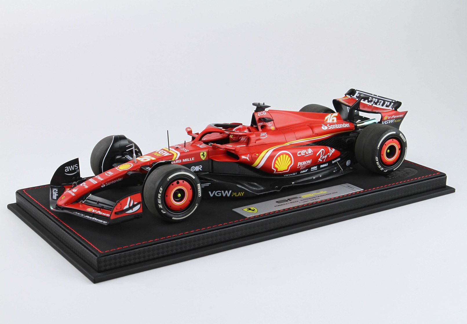 Ferrari SF-24 #16 Gran Premio de Australia 2024 – Charles Leclerc – Escala 1:18 con vitrina (Edición limitada de 140 unidades) de BBR Models