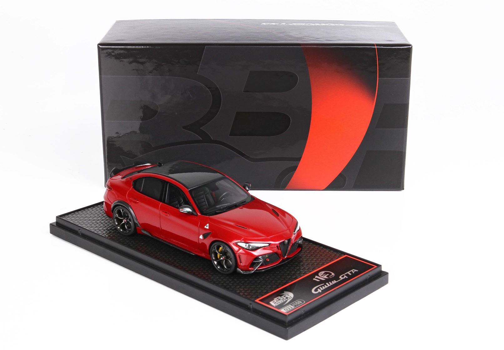 Alfa Romeo Giulia GTA Rosso Competizione – Escala 1:43 con vitrina (Edición limitada 159 unidades) de BBR Models