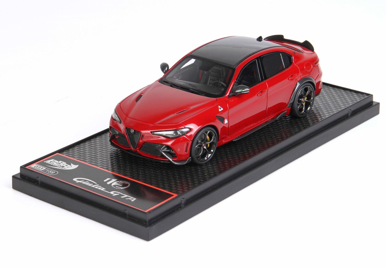 Alfa Romeo Giulia GTA Rosso Competizione – Escala 1:43 con vitrina (Edición limitada 159 unidades) de BBR Models