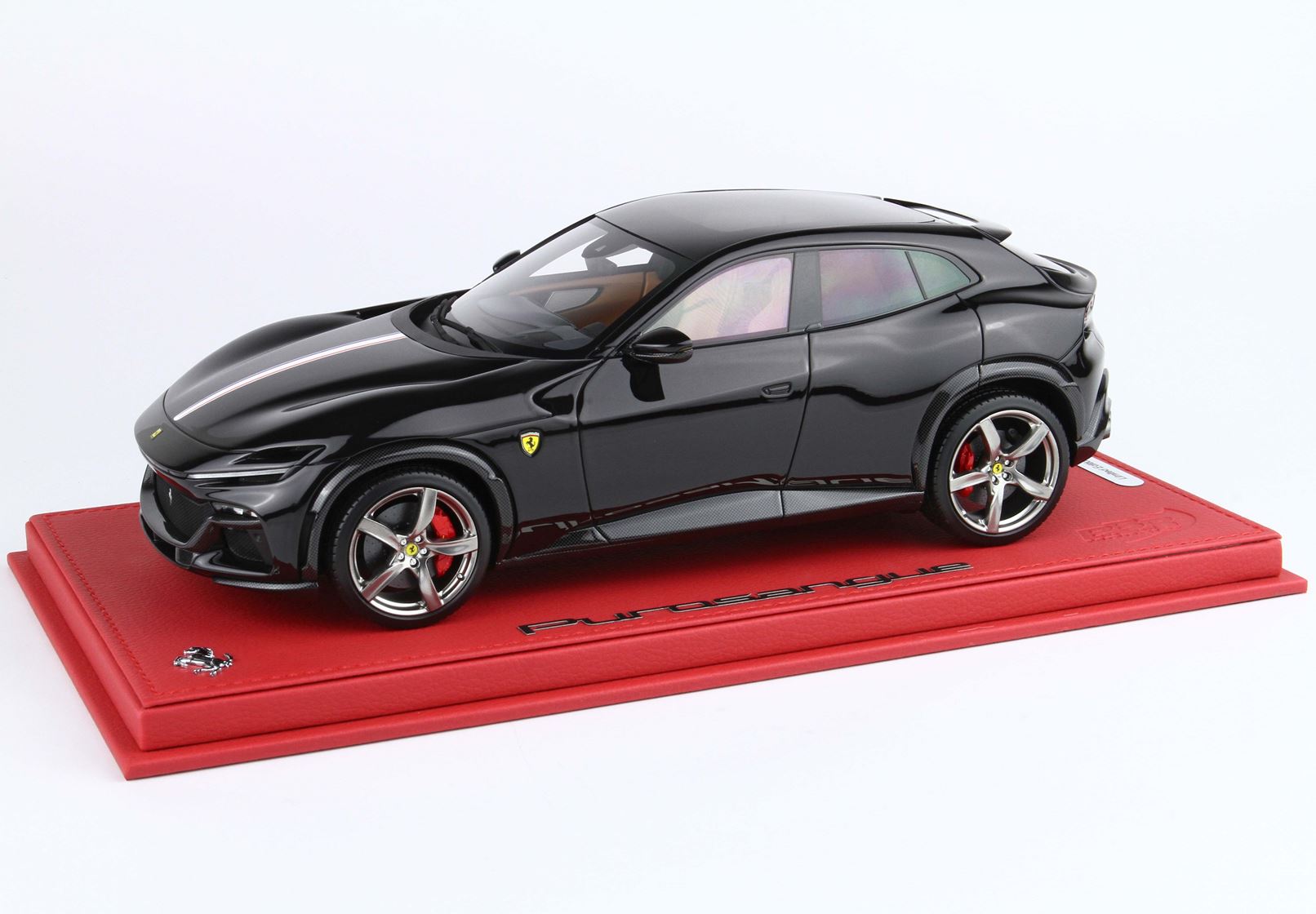 Ferrari Purosangue Nero Purosangue – Edición Tricolor Francesa – Escala 1:18 con Vitrina (Edición Limitada 12 piezas) de BBR Models