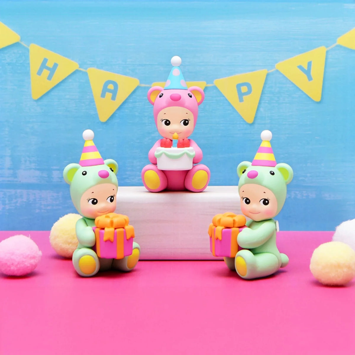 Sonny Angel HIPPERS Birthday Bear - náhodná krabička