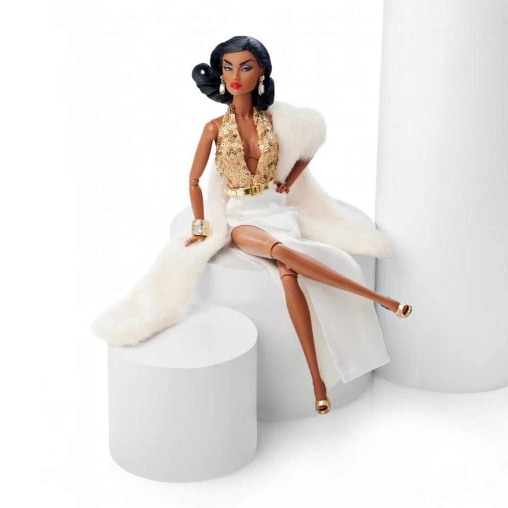 The East 59th Collection: Stay Tuned Event: Della Roux Dressed Doll 2022
