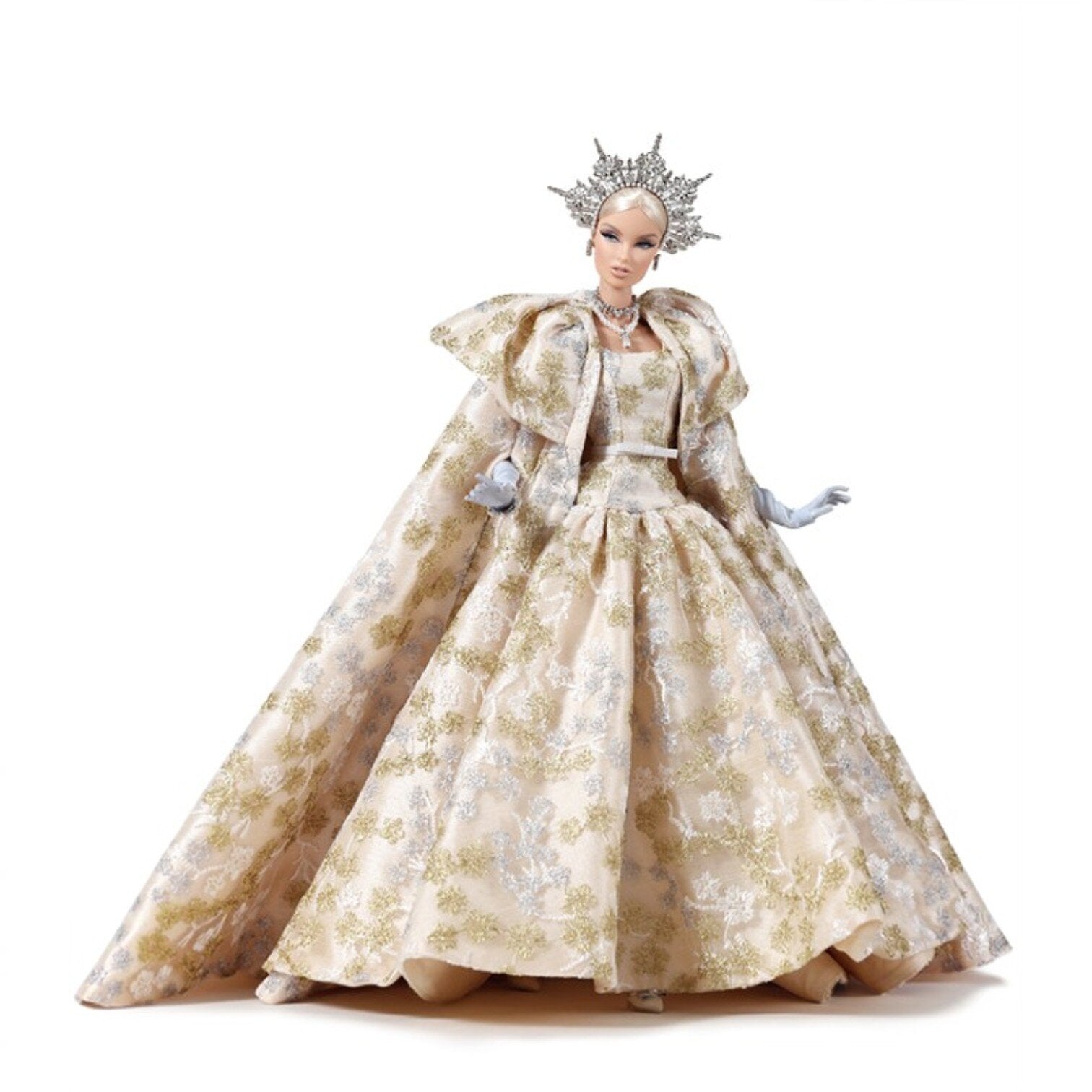 The Fashion Royalty: Vanessa Perrin Graceful Reign 2021