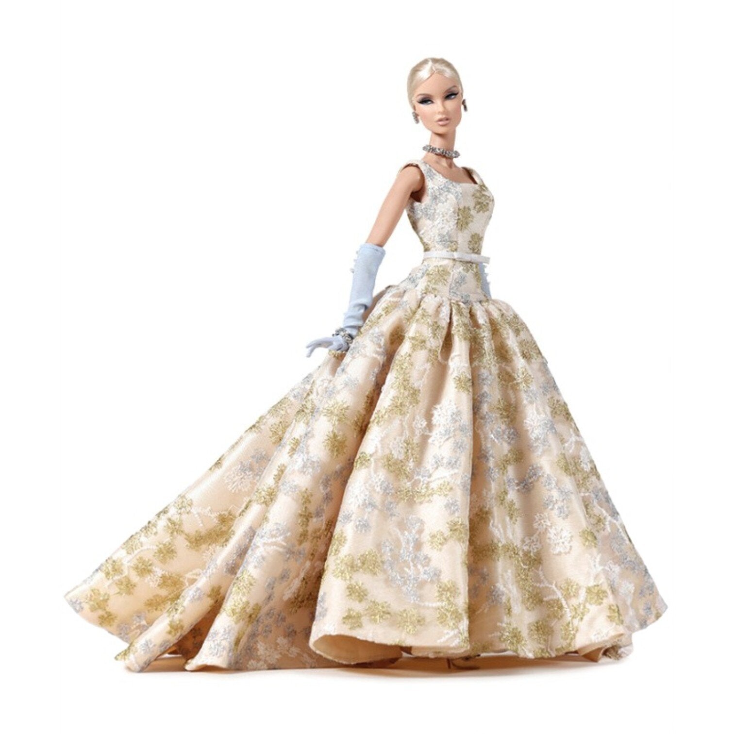 The Fashion Royalty: Vanessa Perrin Graceful Reign 2021