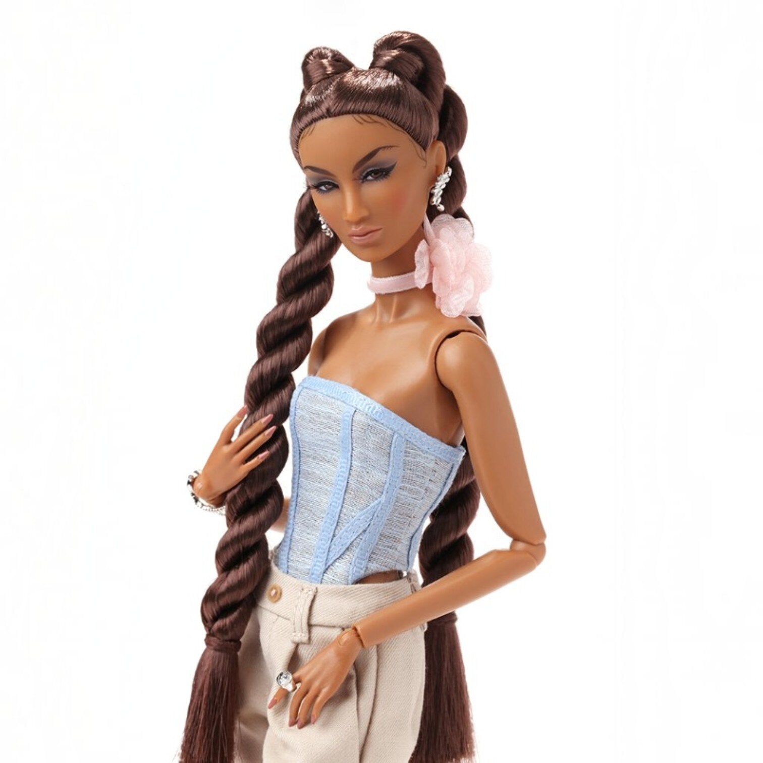 The NU. Face Collection: Mademoiselle Annik Vandale Ankleidepuppe 2022