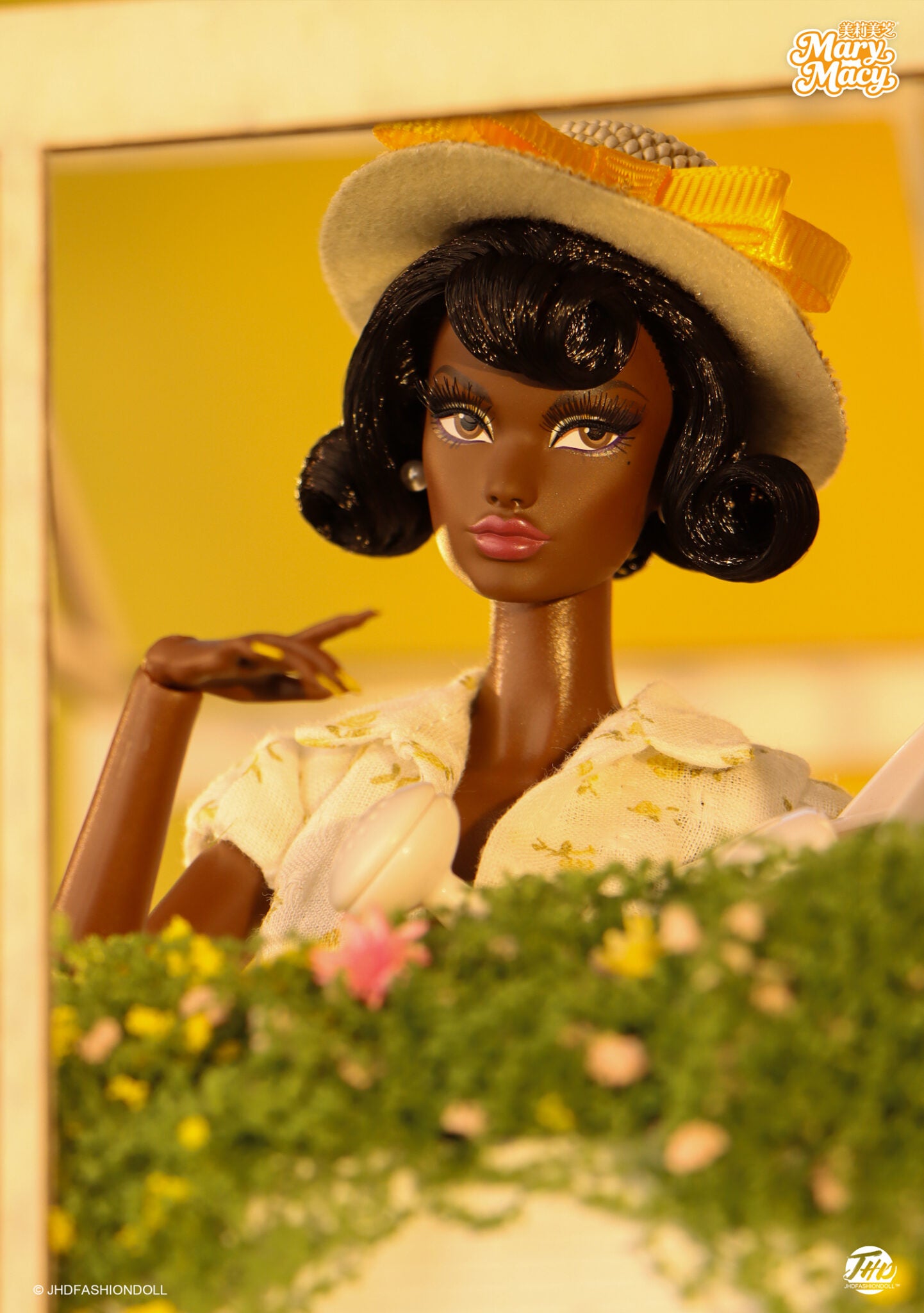 Mary Macy Valley of the Dolls Garden Party Yellow Blossoms Fashion Set 2026