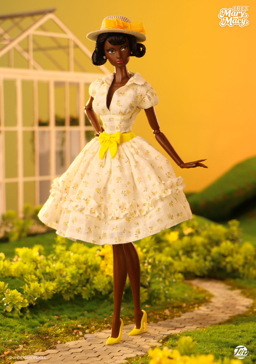 Mary Macy Valley of the Dolls Garden Party Yellow Blossoms Fashion Set 2026
