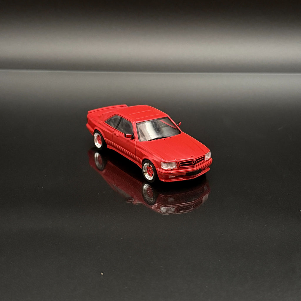 梅赛德斯-奔驰 560 SEC AMG 宽体 1990 信号红 1:43 经典轿跑模型